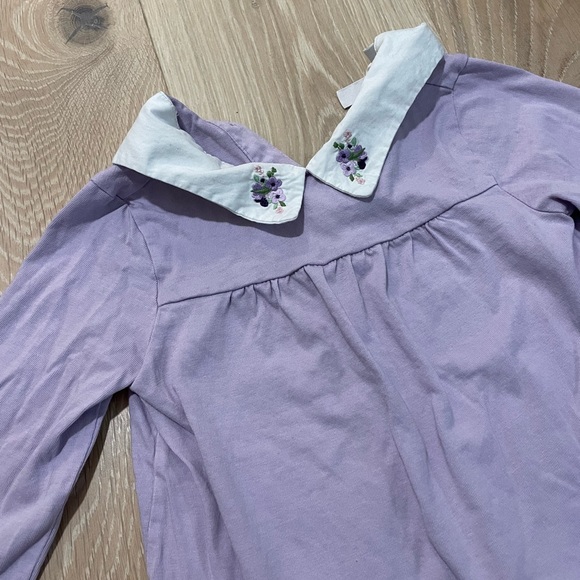 Janie & Jack long-sleeve lilac/purple top with Peter Pan Collar & Floral details - Picture 2 of 4